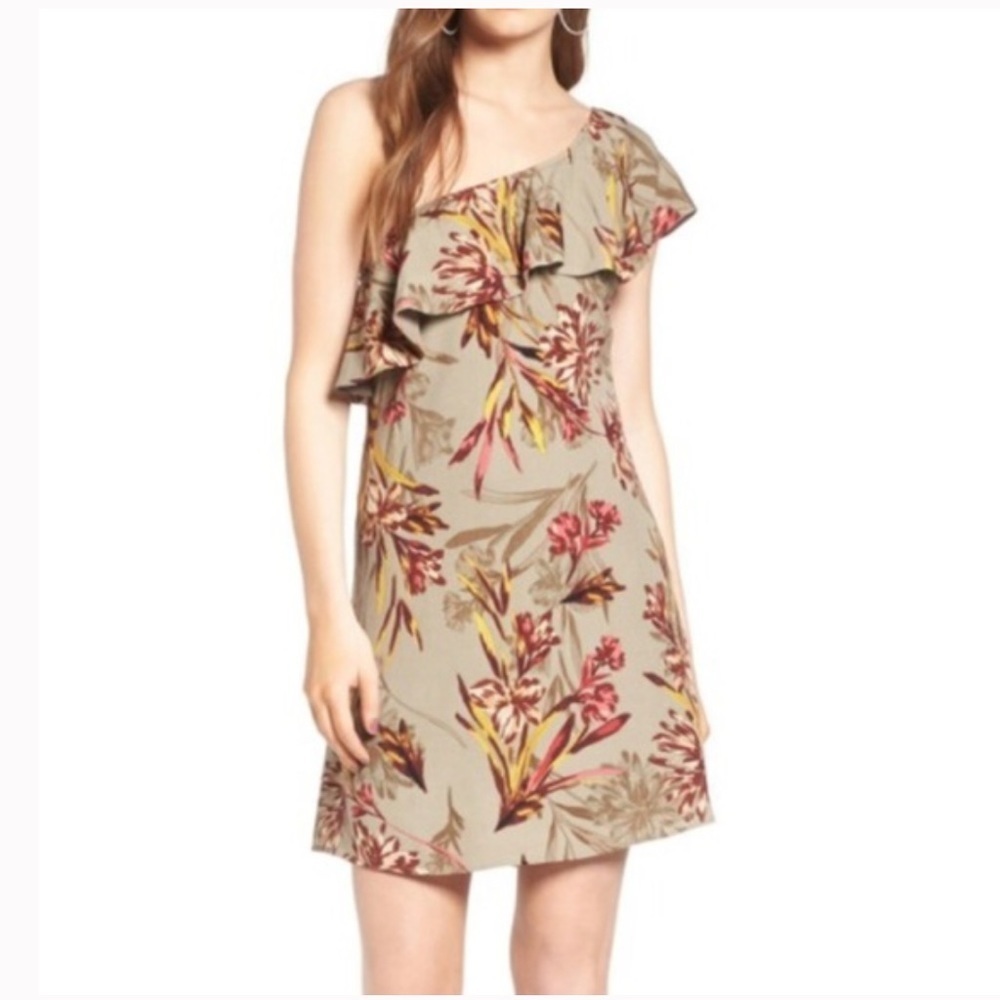 ASTR The Label Multi Island Floral Dress Small